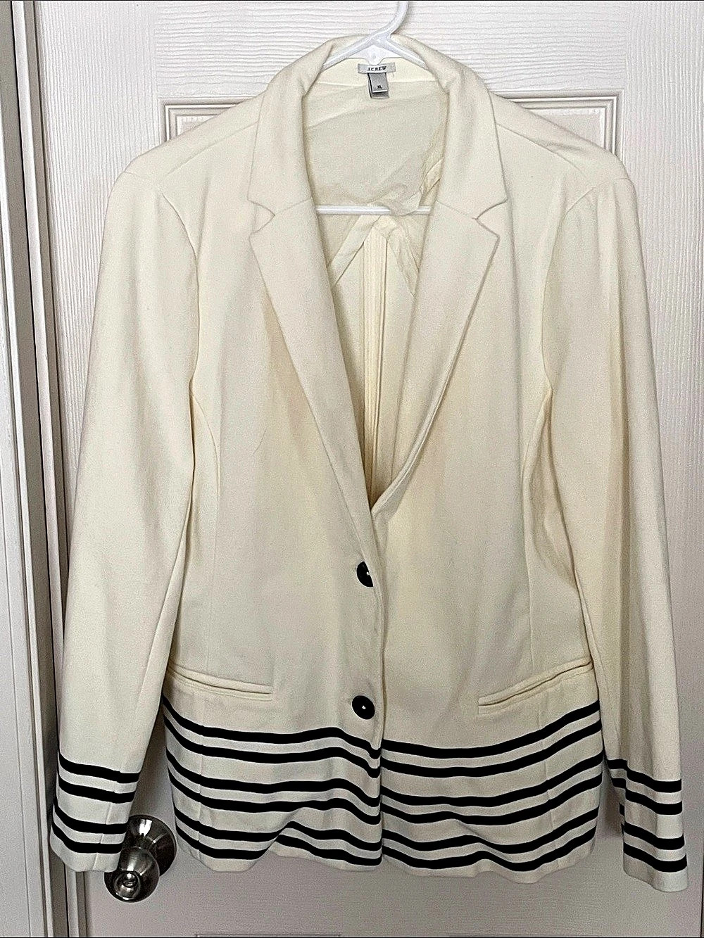 J.Crew striped hem blazer Striped Cotton Blazer in Cream & Black XL Like New